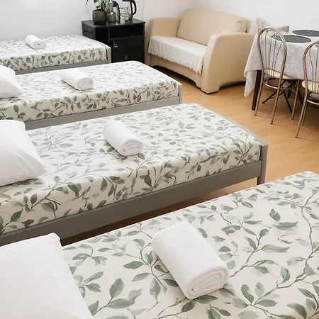 Like Hostal Varsovia